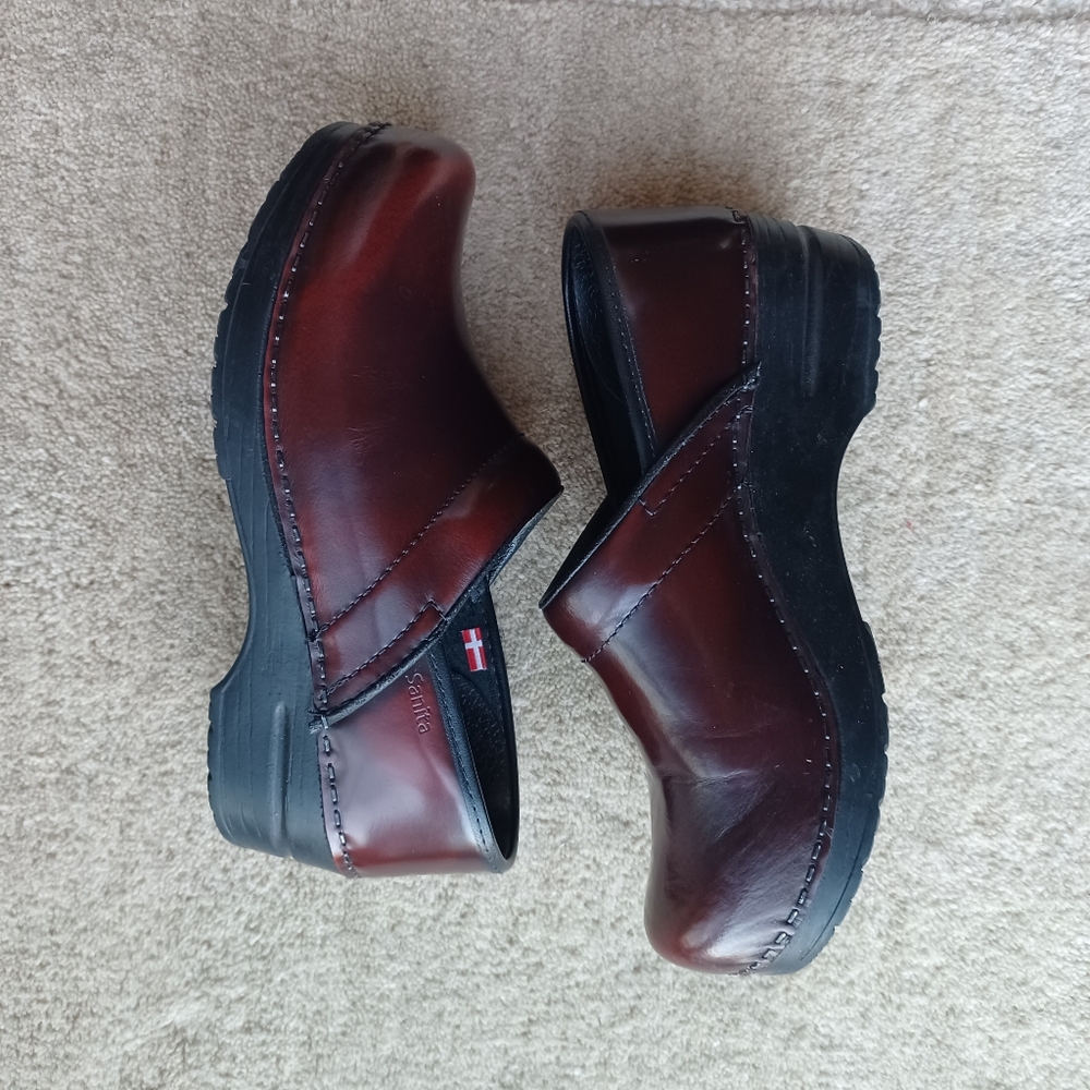 Sanita Pro Cabrio Clogs color Bordeaux Brown Size EU 38 US 6.5-7